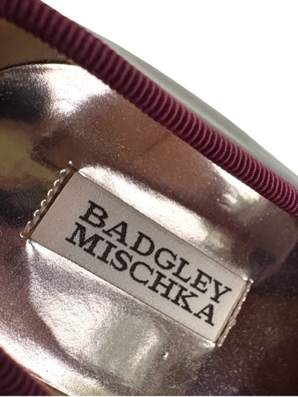 EUC Badgley Mischka Leather Barre Rhinestone Embellished Slip-On Flats Size 8 - Picture 3 of 8